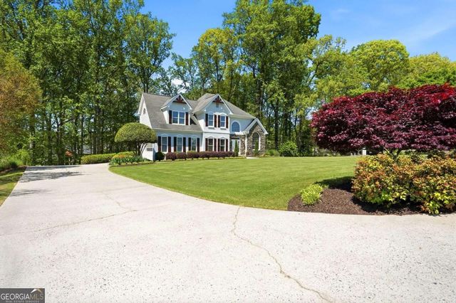 3660 Chartwell Drive, Suwanee, GA 30024