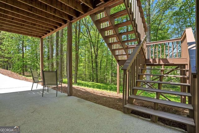 3660 Chartwell Drive, Suwanee, GA 30024