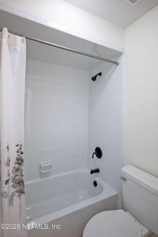8456 BOYSENBERRY Lane W, Jacksonville, FL 32244