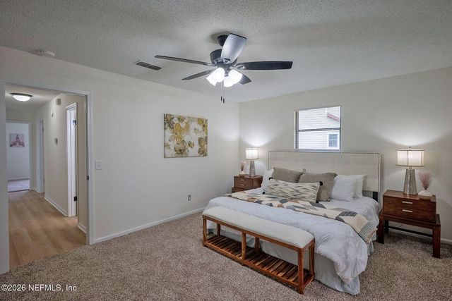 8456 BOYSENBERRY Lane W, Jacksonville, FL 32244