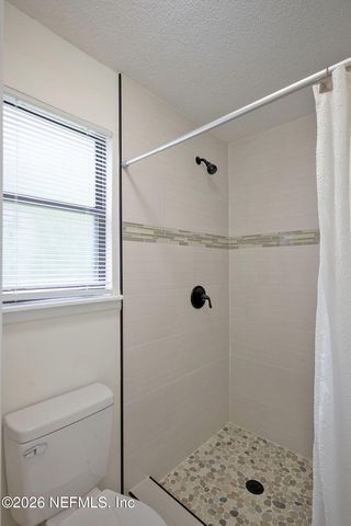 8456 BOYSENBERRY Lane W, Jacksonville, FL 32244