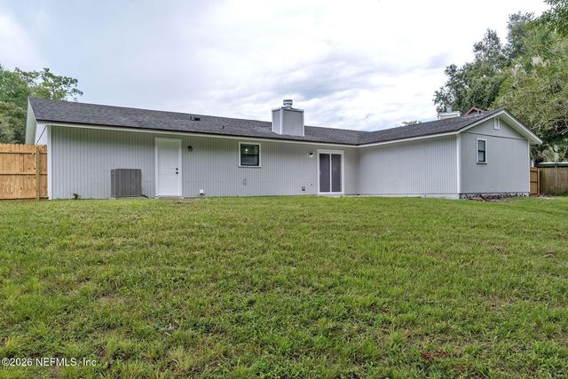 8456 BOYSENBERRY Lane W, Jacksonville, FL 32244