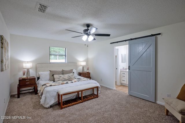 8456 BOYSENBERRY Lane W, Jacksonville, FL 32244