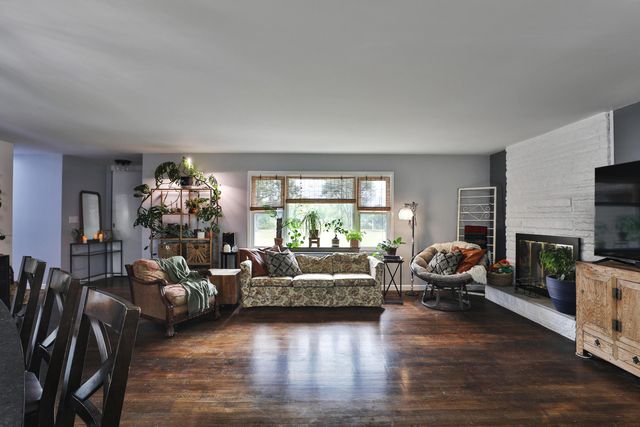 135 Crestview Drive, Delaware, OH 43015