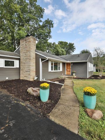 135 Crestview Drive, Delaware, OH 43015