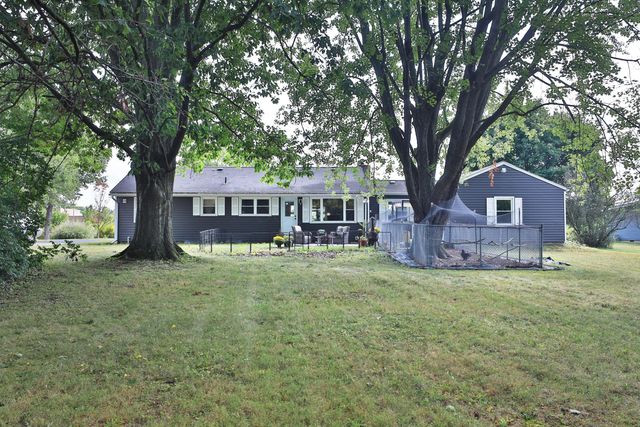 135 Crestview Drive, Delaware, OH 43015