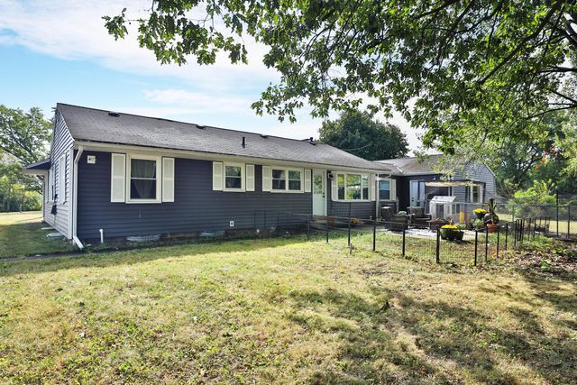 135 Crestview Drive, Delaware, OH 43015