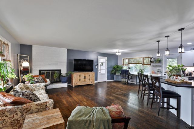 135 Crestview Drive, Delaware, OH 43015