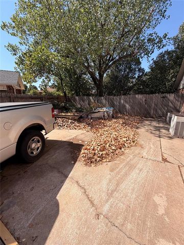 7928 Maehs Lane, Oklahoma City, OK 73162