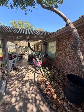 7928 Maehs Lane, Oklahoma City, OK 73162