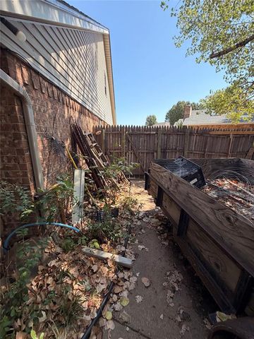 7928 Maehs Lane, Oklahoma City, OK 73162