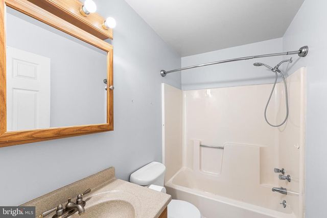 166 CENTER ST #166, Hanover, PA 17331