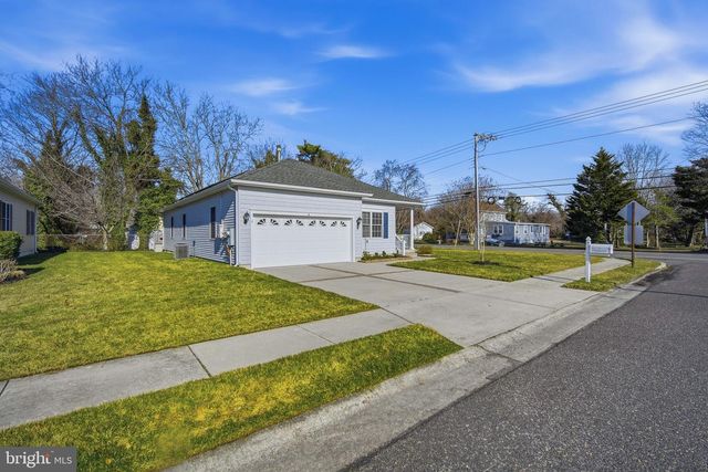 1 WYNNDEMERE CT, Cape May Court House, NJ 08210