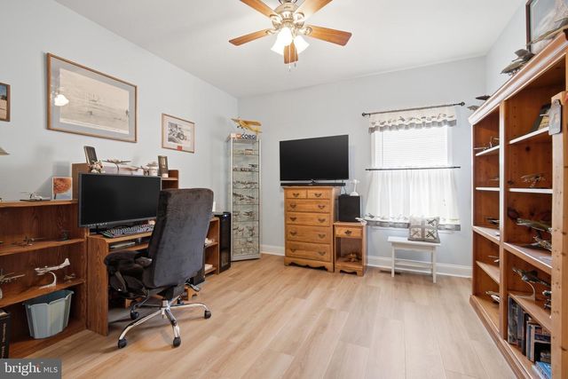 1 WYNNDEMERE CT, Cape May Court House, NJ 08210