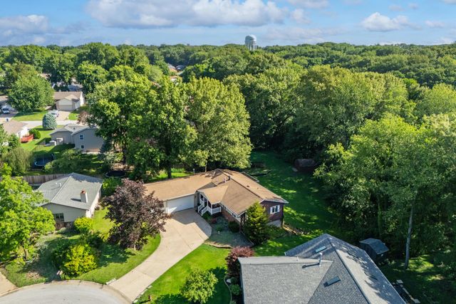 529 48th Avenue, East Moline, IL 61244