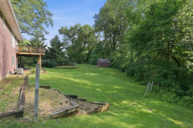 529 48th Avenue, East Moline, IL 61244