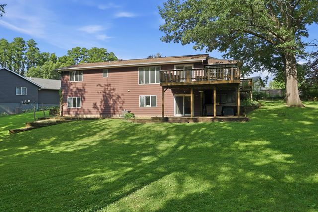 529 48th Avenue, East Moline, IL 61244
