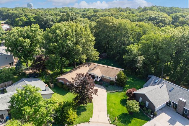 529 48th Avenue, East Moline, IL 61244