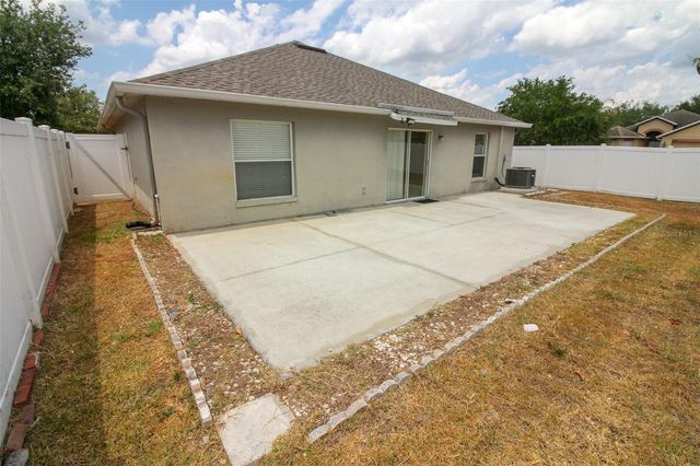1702 HOLTON ROAD, Lakeland, FL 33810