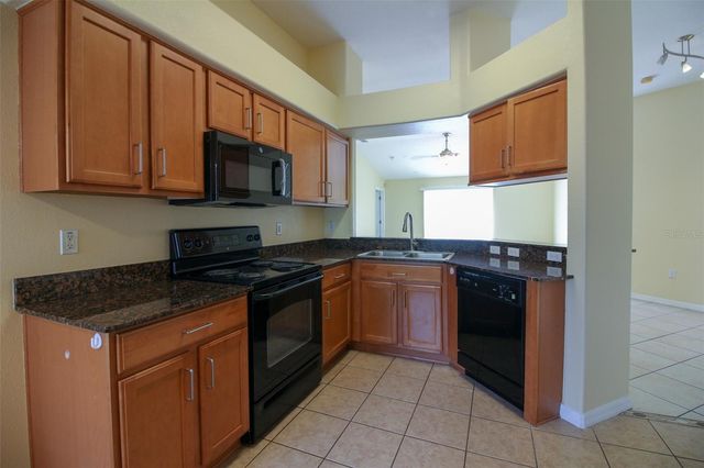 1702 HOLTON ROAD, Lakeland, FL 33810