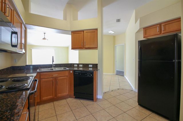 1702 HOLTON ROAD, Lakeland, FL 33810