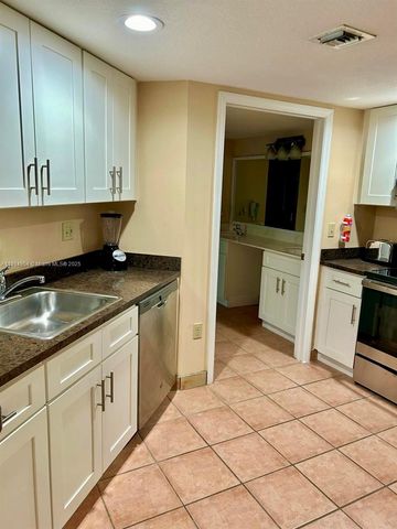 16690 Blatt Blvd A, Weston, FL 33326