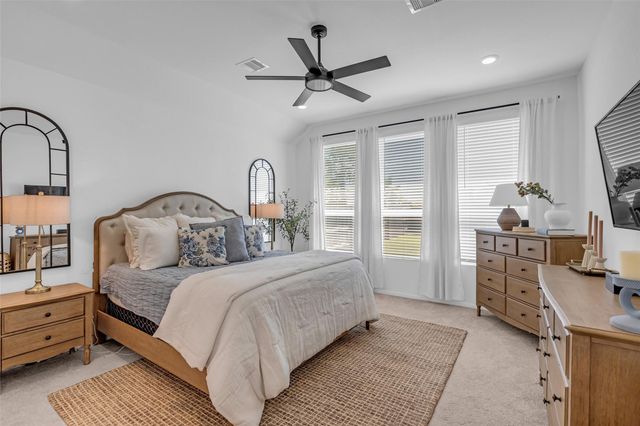 13213 Harbor Point Drive, Texas City, TX 77539