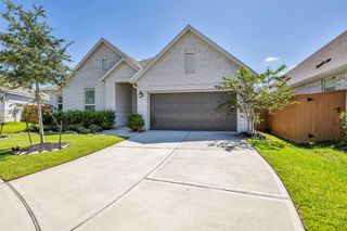 13213 Harbor Point Drive, Texas City, TX 77539