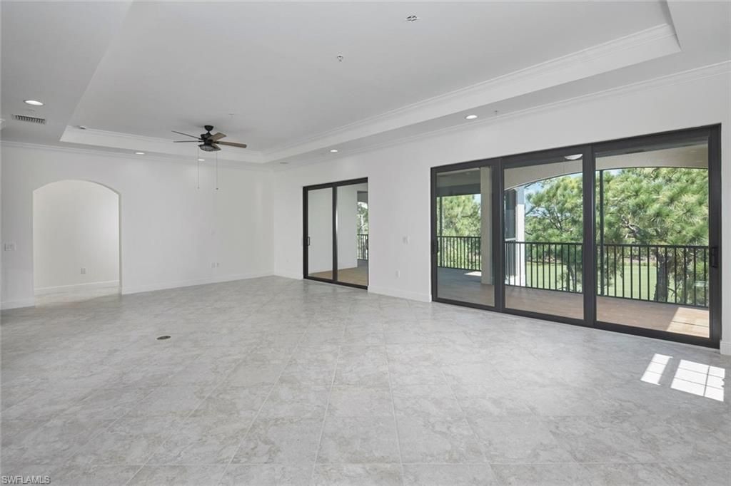 4570 Colony Villas DR 3, BONITA SPRINGS, FL 34134 — photo 3