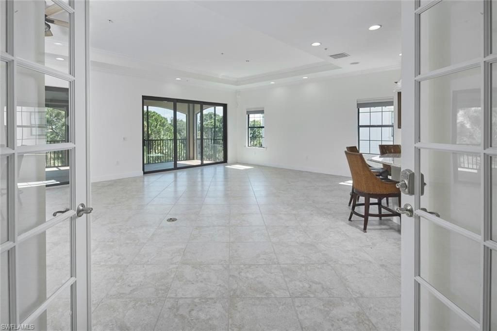 4570 Colony Villas DR 3, BONITA SPRINGS, FL 34134 — photo 4