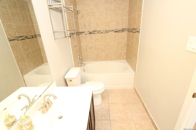 7807 Pecan Heights, San Antonio, TX 78244