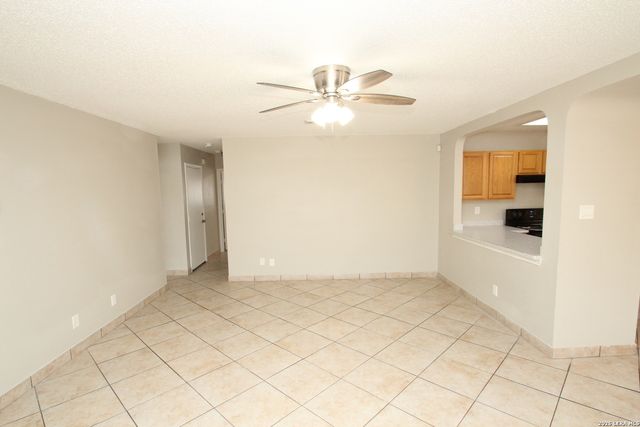 7807 Pecan Heights, San Antonio, TX 78244