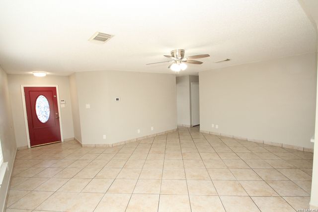 7807 Pecan Heights, San Antonio, TX 78244