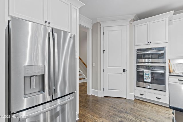 6028 Shore Park Drive, Leland, NC 28451