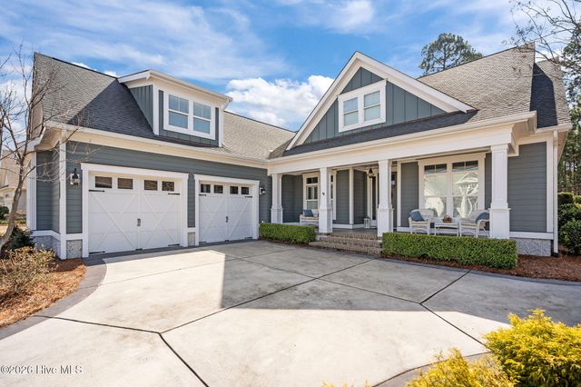 6028 Shore Park Drive, Leland, NC 28451