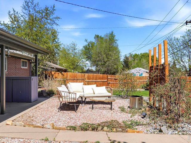 2674 S Newton St, Denver, CO 80219