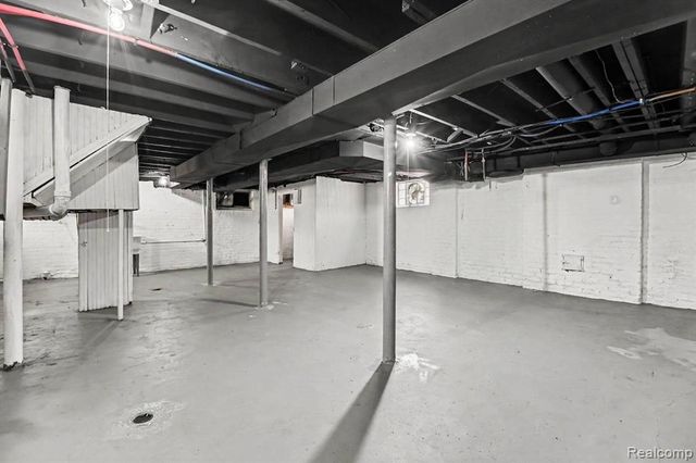2691 Collingwood Street, Detroit, MI 48206
