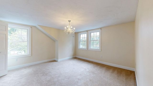 29 Ellis Ave, West Bridgewater, MA 02379