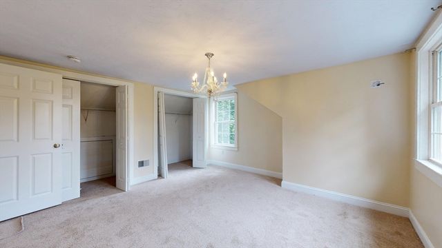 29 Ellis Ave, West Bridgewater, MA 02379