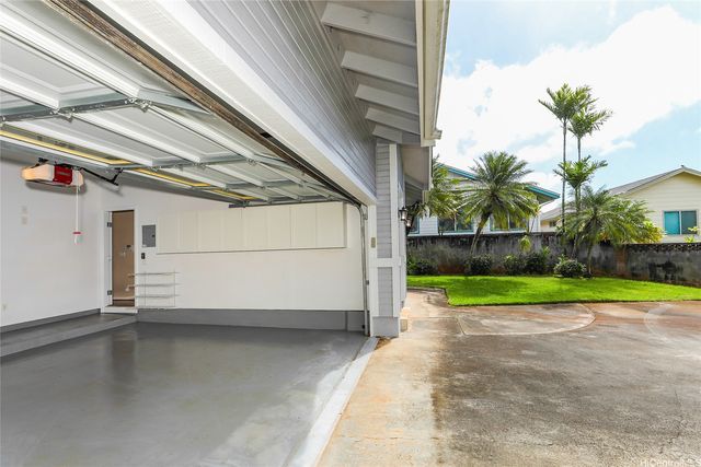 95-1021 Aelike Street, Mililani, HI 96789