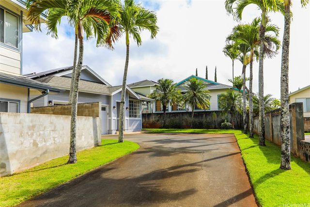 95-1021 Aelike Street, Mililani, HI 96789