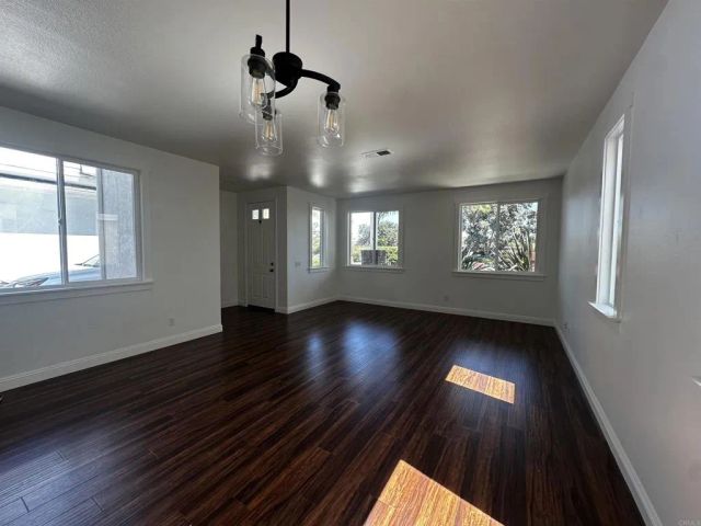 6957 Catamaran Drive, Carlsbad, CA 92011