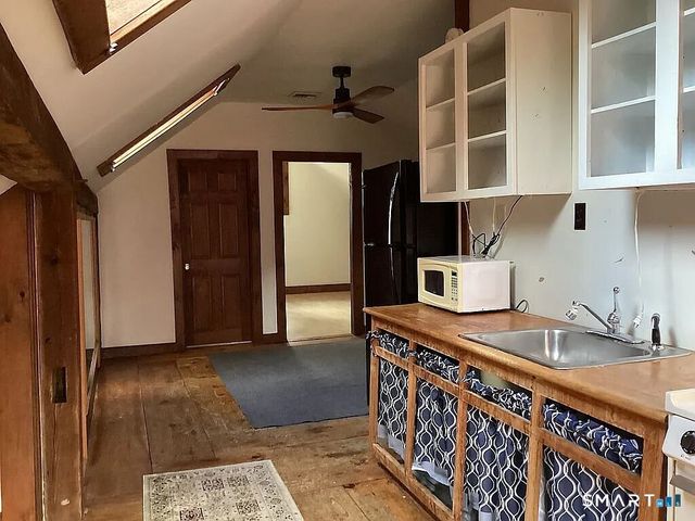 2581 Litchfield Road, Watertown, CT 06795