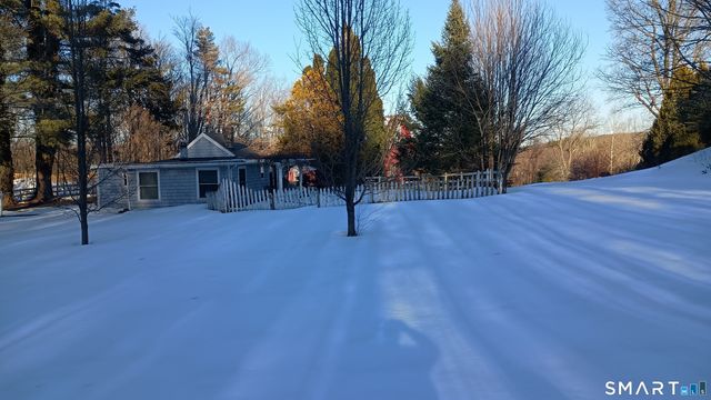 2581 Litchfield Road, Watertown, CT 06795