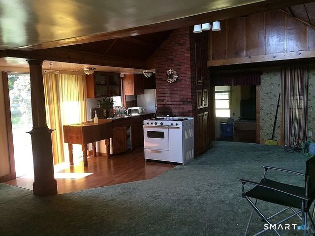 2581 Litchfield Road, Watertown, CT 06795