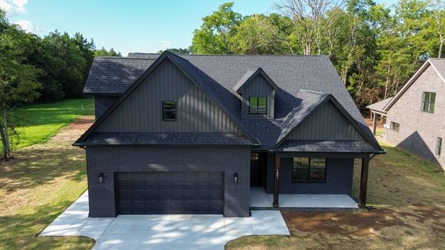 7401 Don Bruce Ct, Christiana, TN 37037
