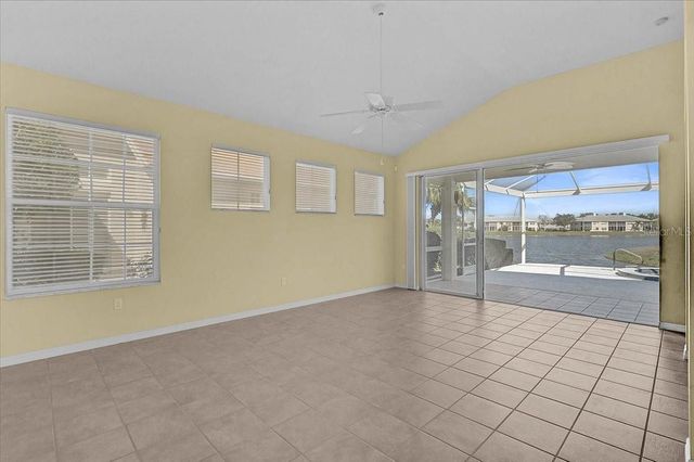 4031 CADDIE DRIVE E, Bradenton, FL 34203