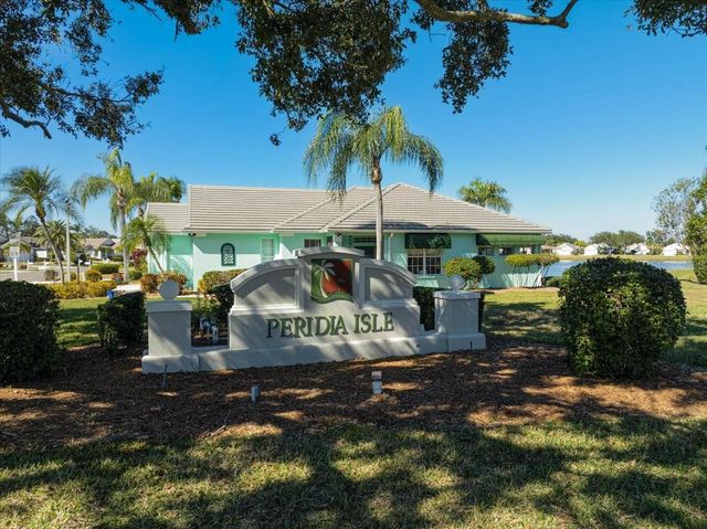 4031 CADDIE DRIVE E, Bradenton, FL 34203