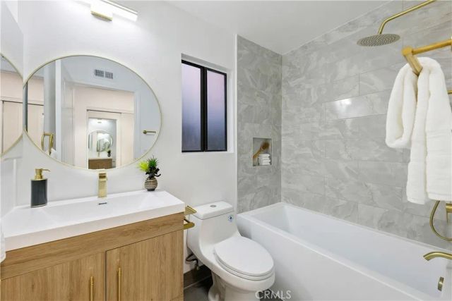 28156 Driver Avenue 5, Agoura Hills, CA 91301