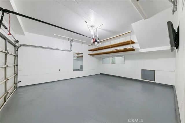 28156 Driver Avenue 5, Agoura Hills, CA 91301